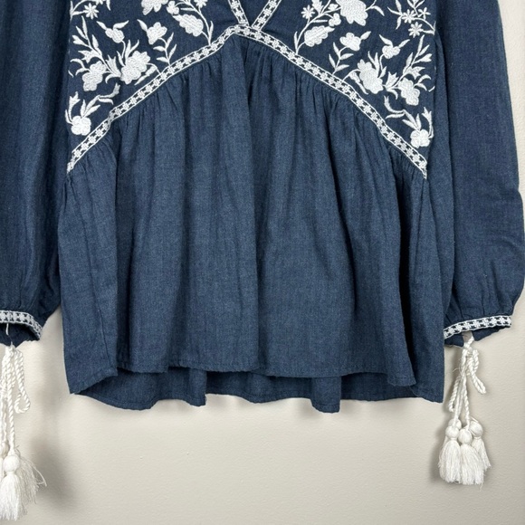 Zara ZRF Top Women's XS Blue Embroidered Chambray Baby Doll Bohemian Flawed - Picture 3 of 9